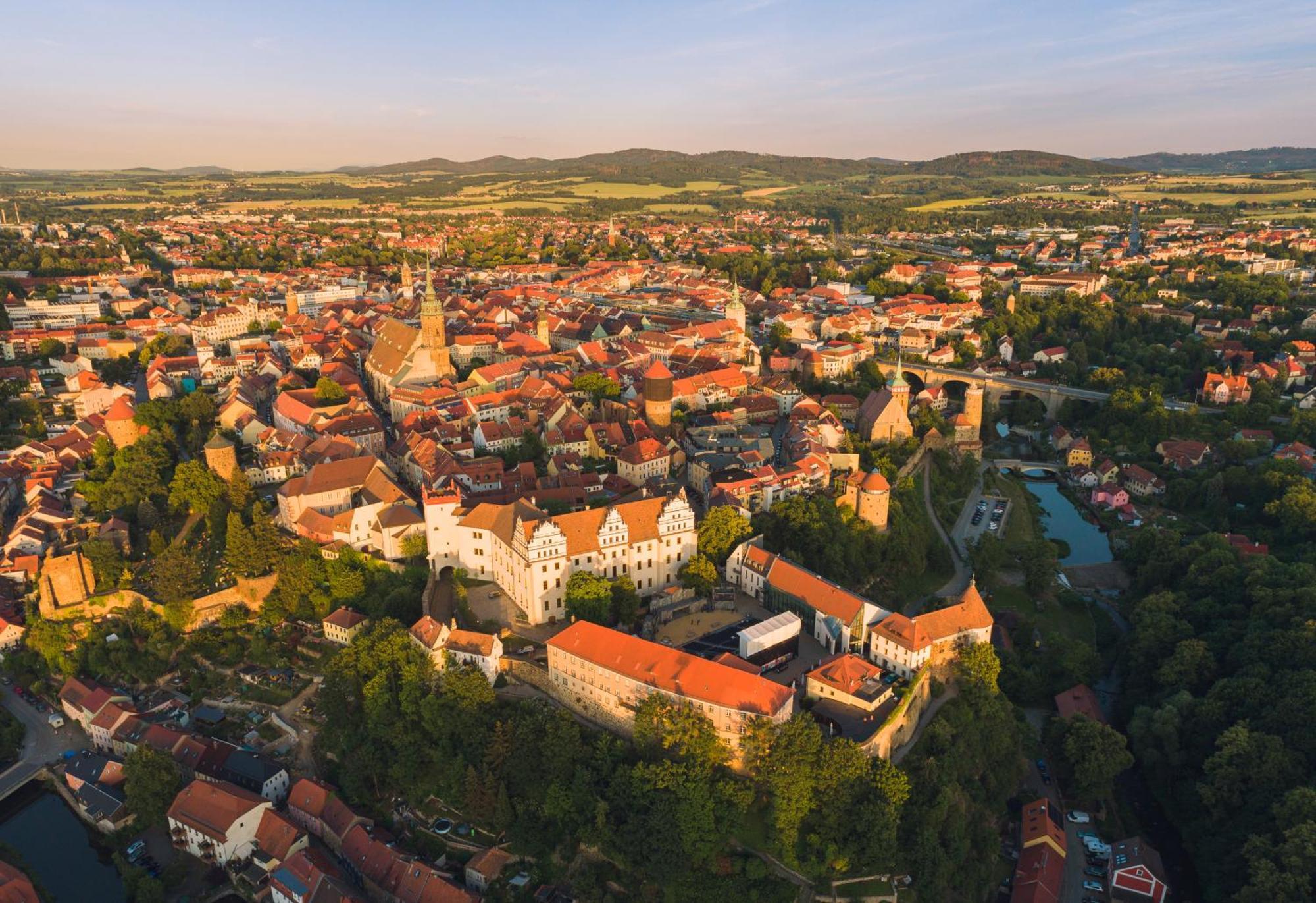 Bautzen Living Appartement - Zentrumslage Parkplatz Babybett Eksteriør bilde
